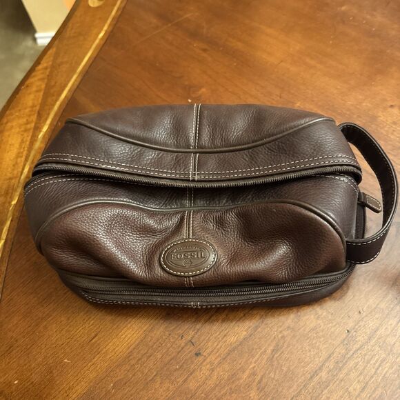 FOSSIL  Brown Men’s Travel Toiletry Bag - Picture 3 of 14